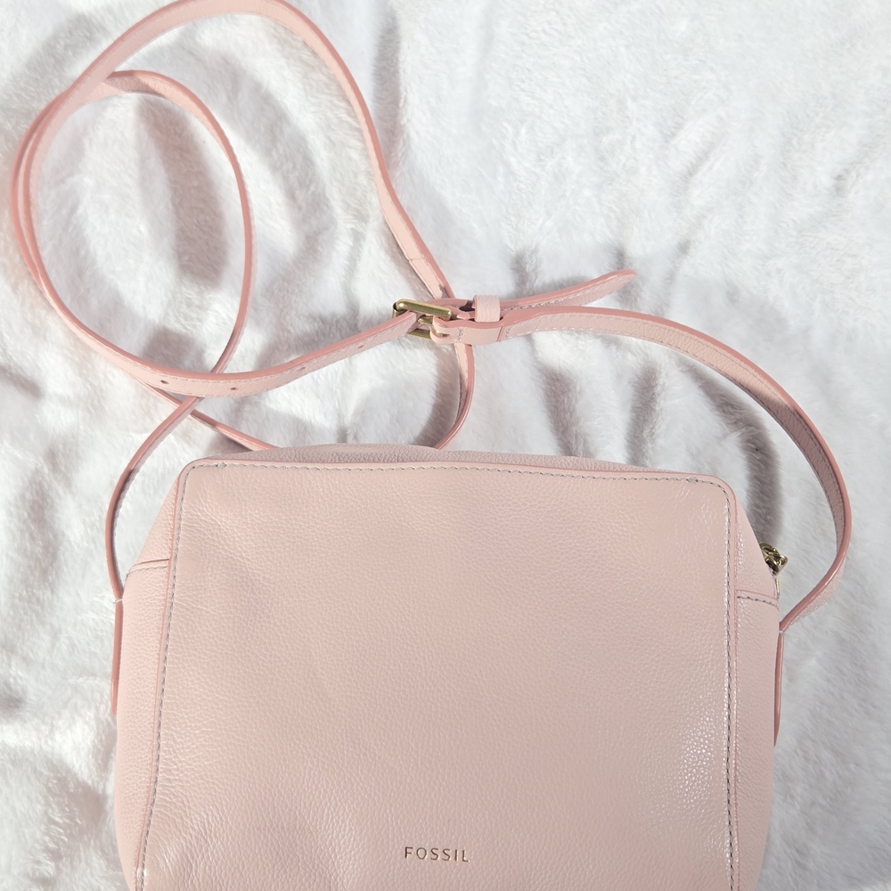 Fossil Blush Leather Crossbody Bag - Picture 3 of 11